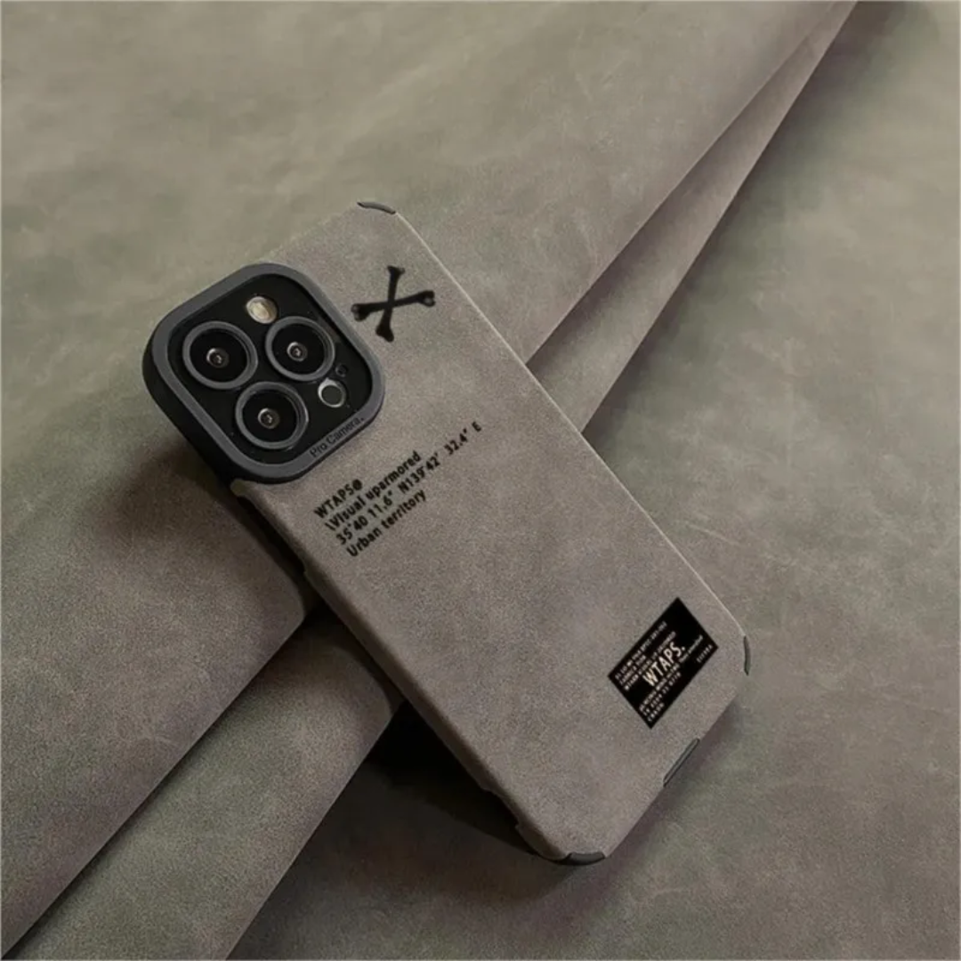 Case de Couro Sintético WTAPS iPhone